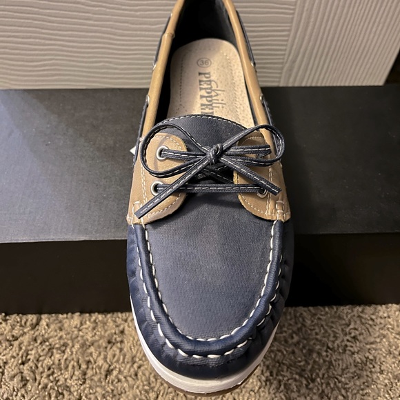 Chili Pepper Sandals - Picture 1 of 4